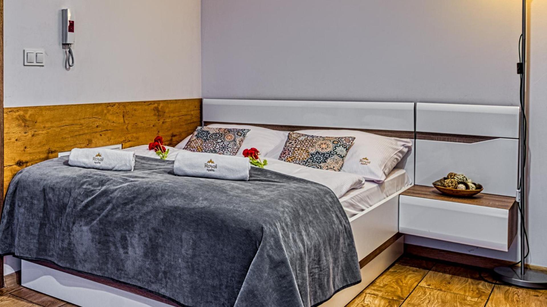 Apartamenty Z Basenem I Saunami Stone Hill Resort II Vip Centrum By Royal Aparts Szklarska Poreba Ngoại thất bức ảnh