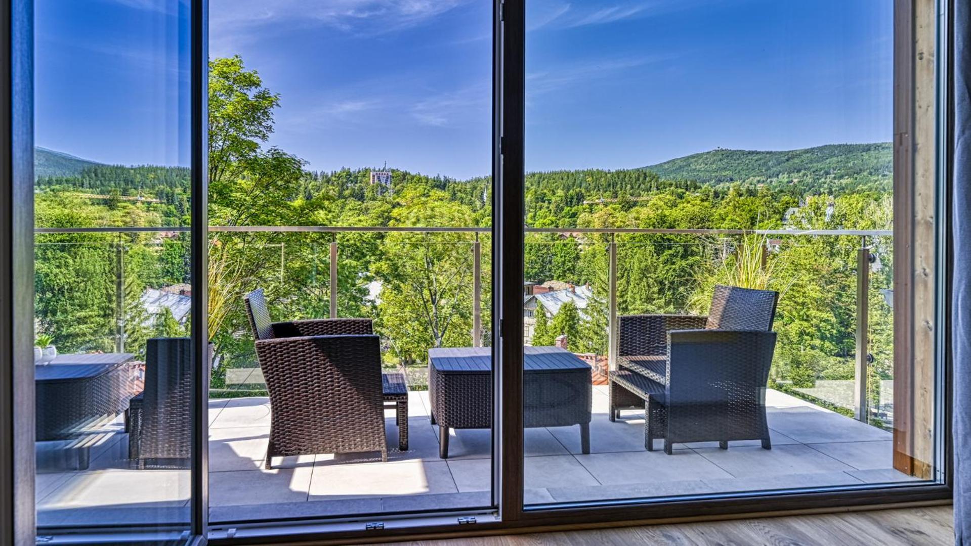 Apartamenty Z Basenem I Saunami Stone Hill Resort II Vip Centrum By Royal Aparts Szklarska Poreba Ngoại thất bức ảnh