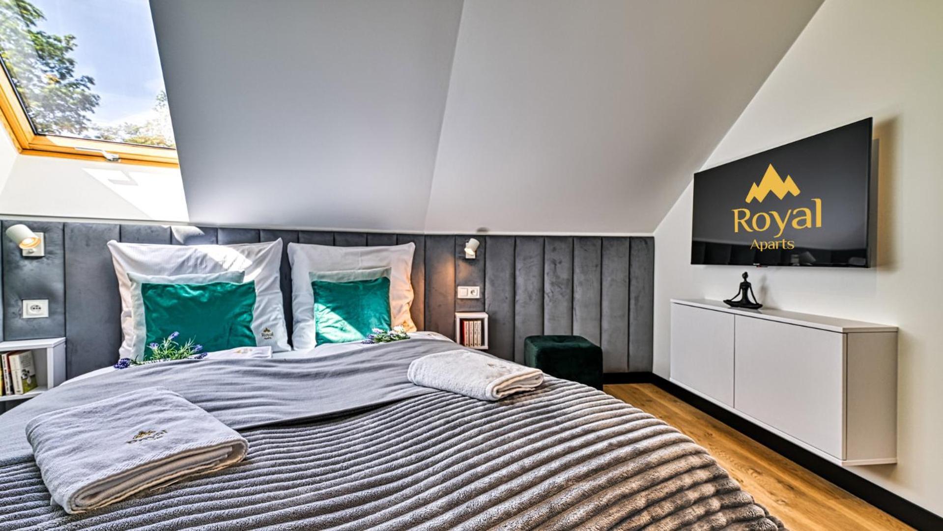 Apartamenty Z Basenem I Saunami Stone Hill Resort II Vip Centrum By Royal Aparts Szklarska Poreba Ngoại thất bức ảnh